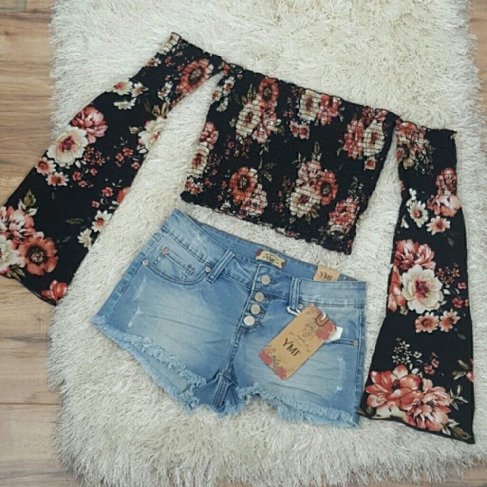 Chocolate U.S.A  Women's Off Shoulder Crop Top Pullover Bell Sleeve Floral Print